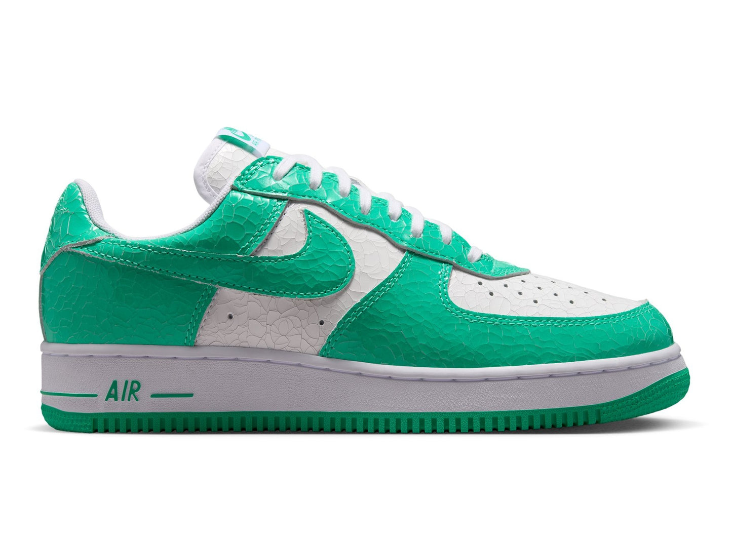 Nike Air Force 1 JA0248-001 green and white opposite side