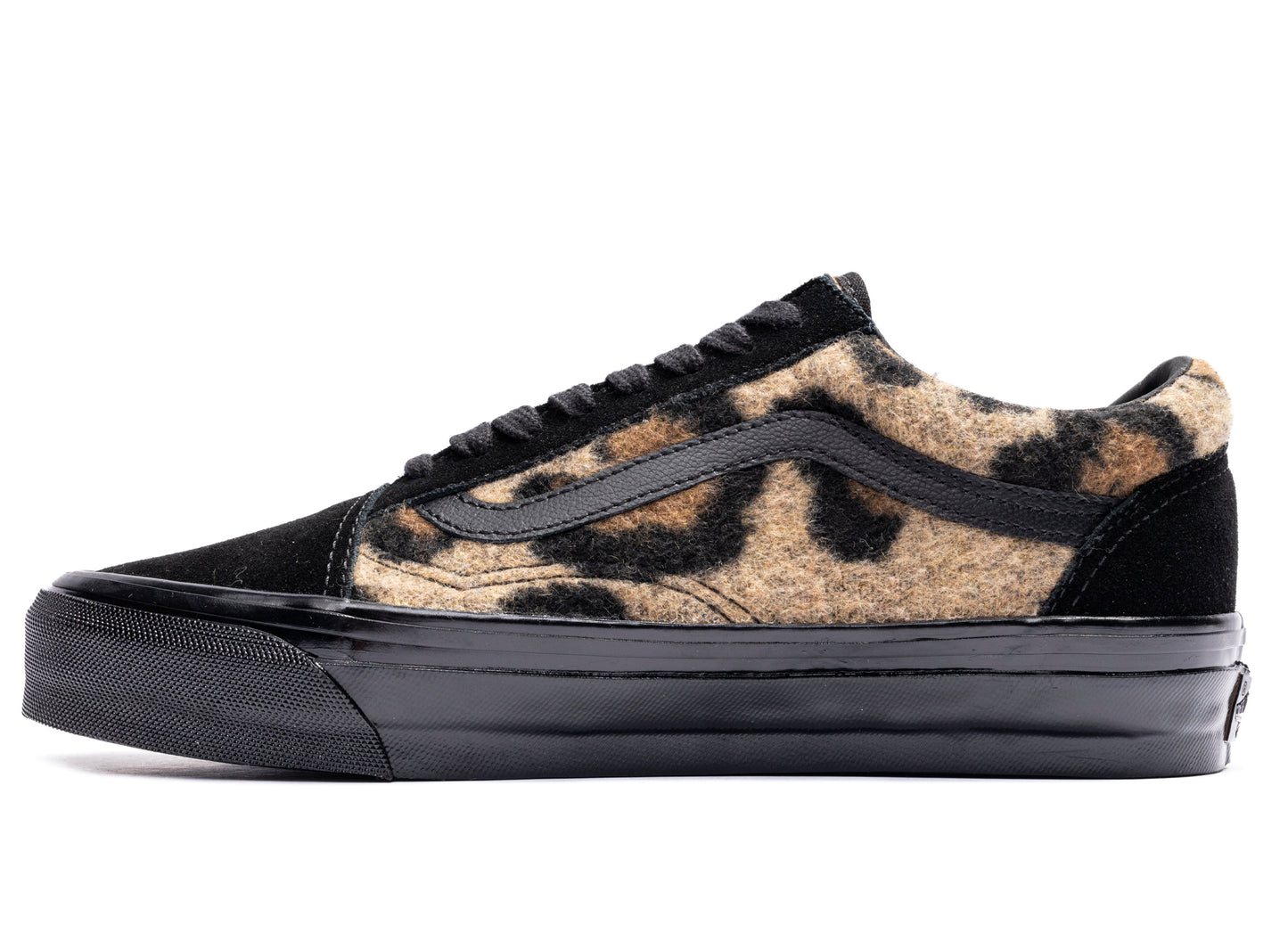 Vans LX Old Skool Leopard in Black / Brown