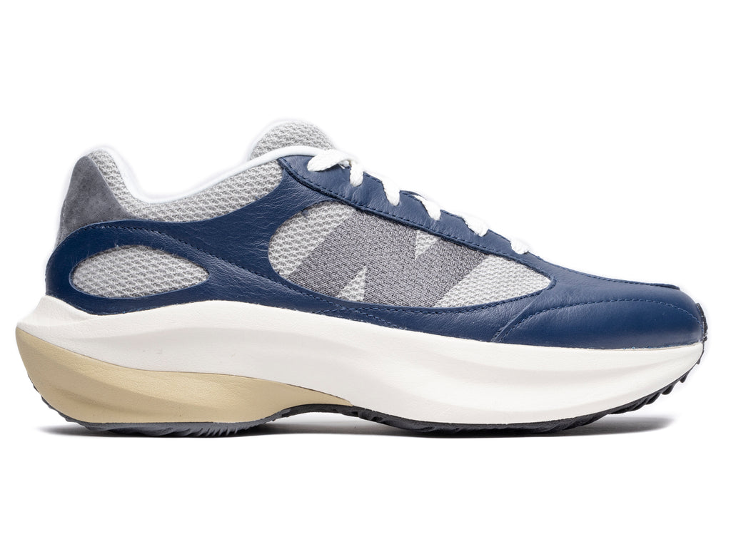 New Balance Warped Runner