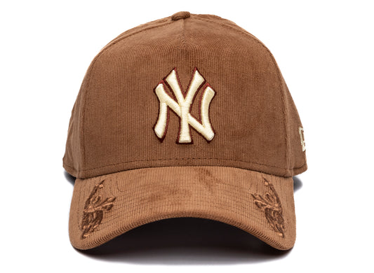 New Era New York Yankees Ornamental Corduroy Snapback Hat xld