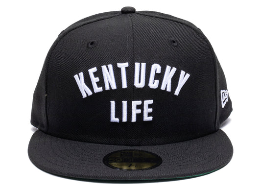 New Era x Oneness Kentucky Life Fitted Hat in Black xld