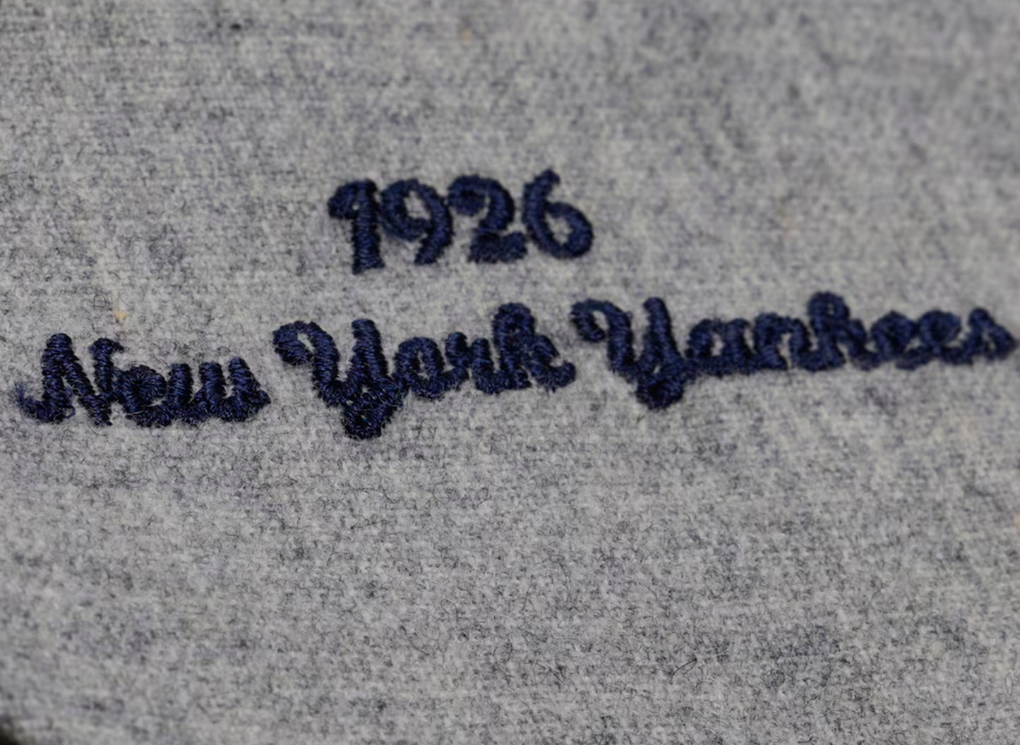 Mitchell & Ness New York Yankees 1926 Authentic Jersey in Grey