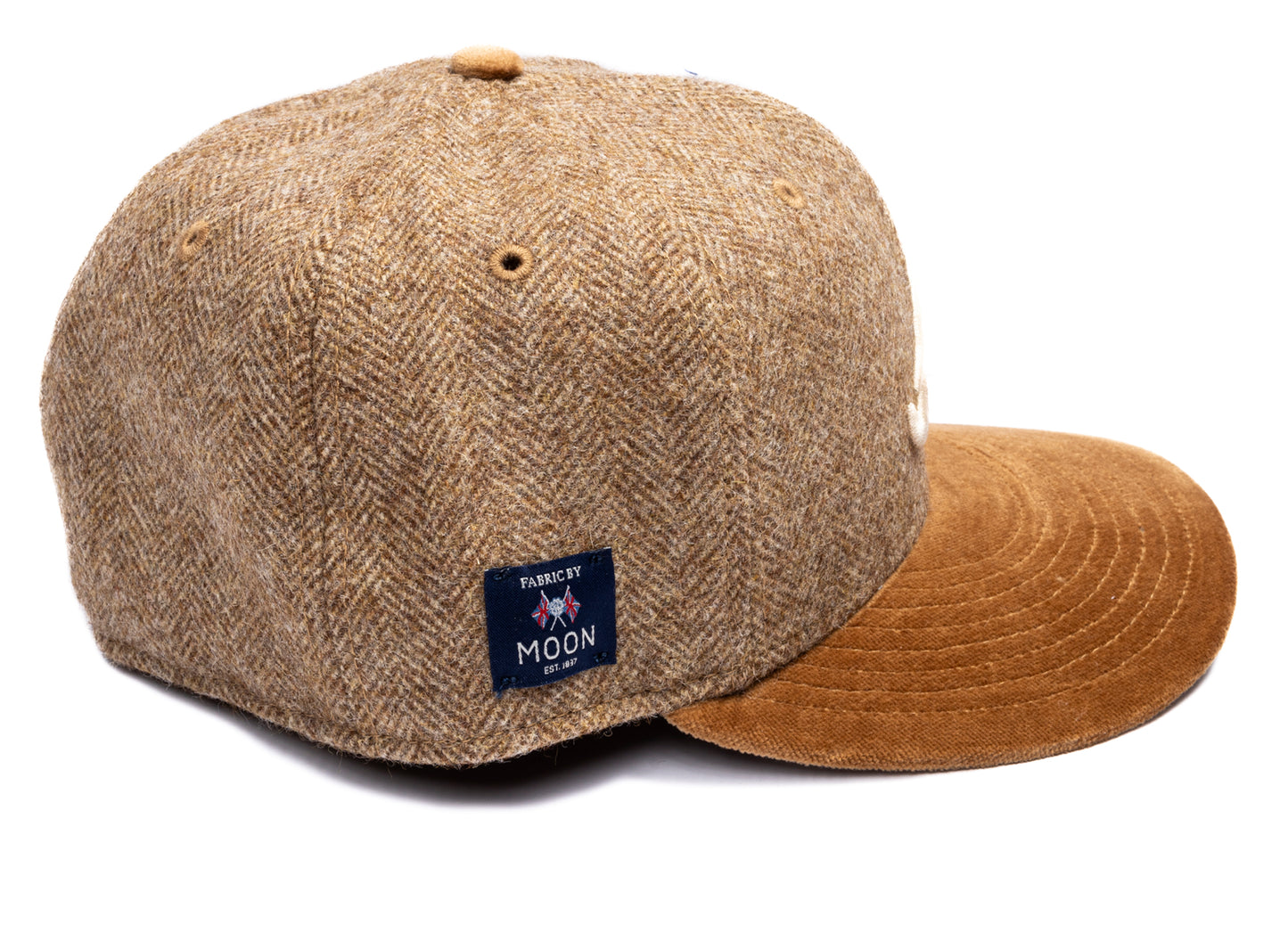 New Era Atlanta Braves Moon Brisbane Moss 59Fifty Fitted Hat