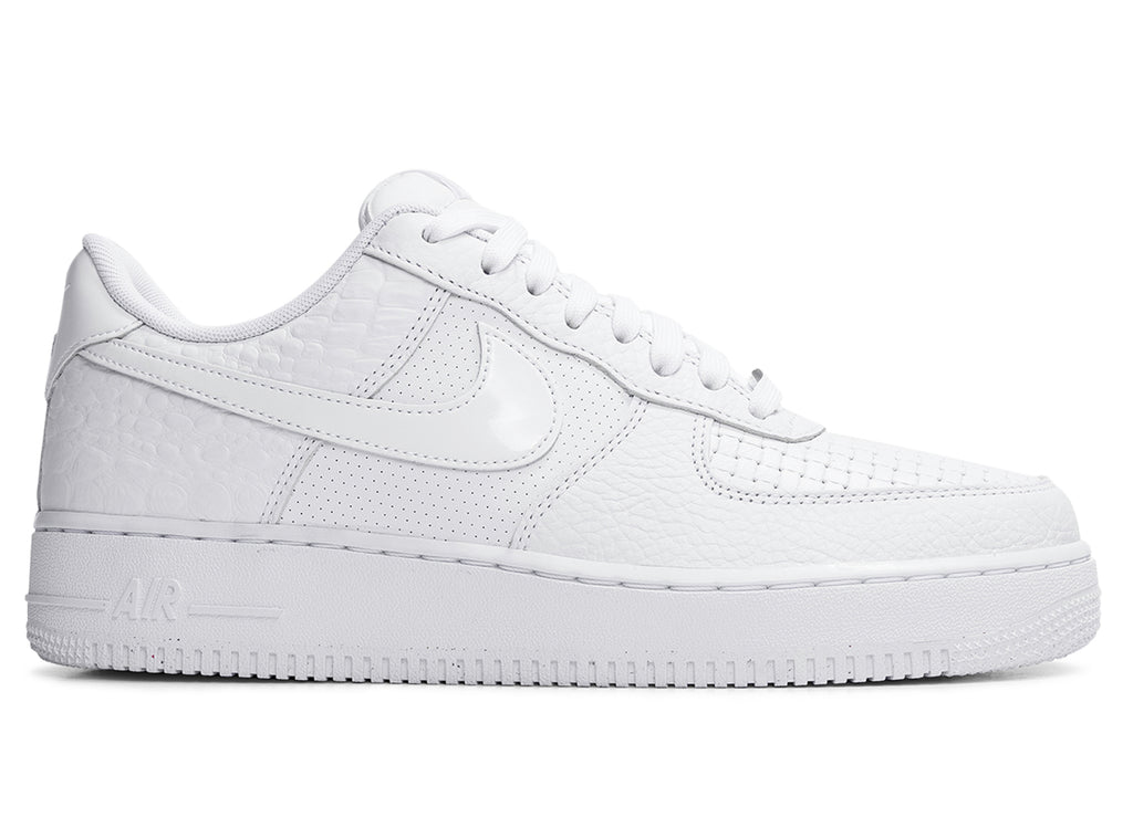 Nike Air Force 1 07 LX