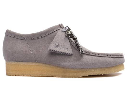 Clarks Wallabee in Ash Suede