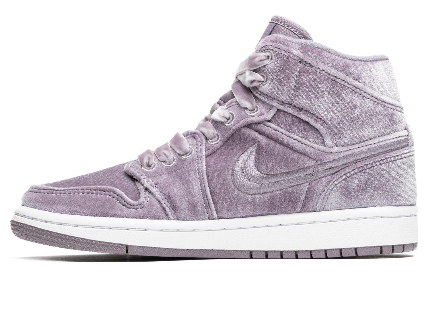 Air Jordan 1 Mid 'UNC' XLD â Oneness Boutique