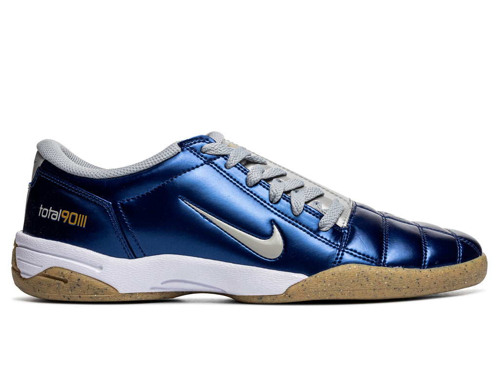 Nike Total 90