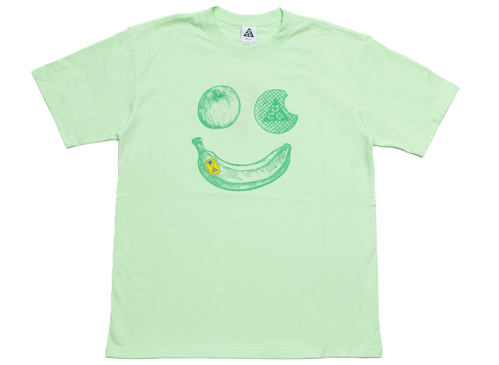 Nike ACG 'Hike Snacks' S/S Tee in Vapor Green