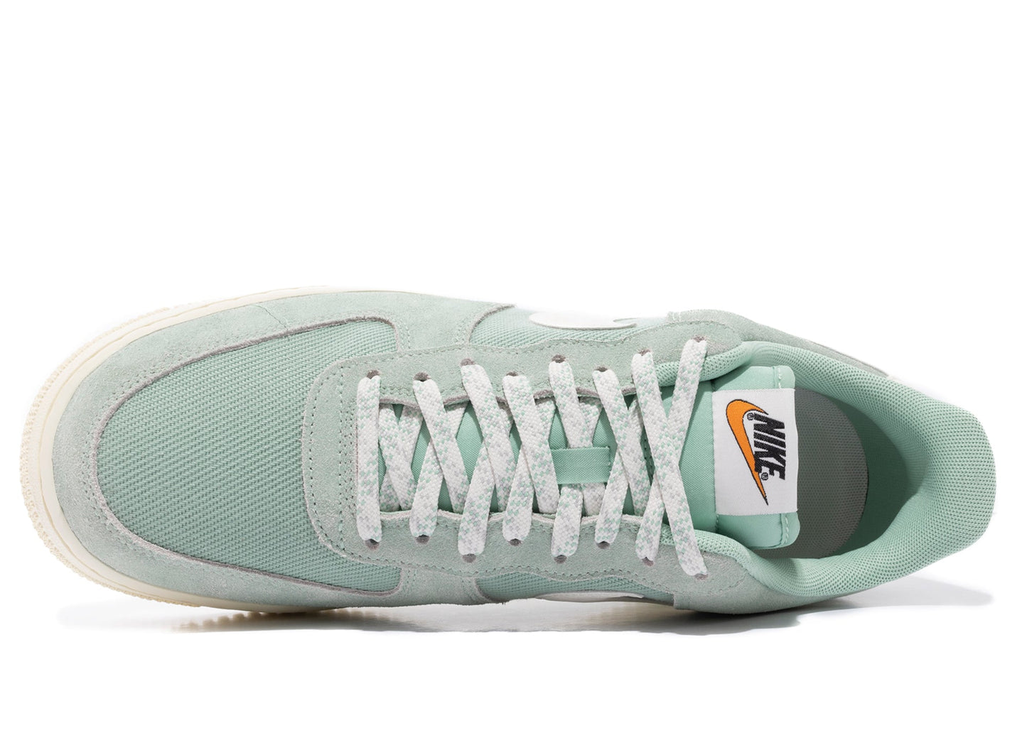 Nike Air Force 1 '07 LV8