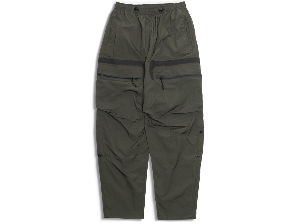 Nike Tech Woven Cargo Pants