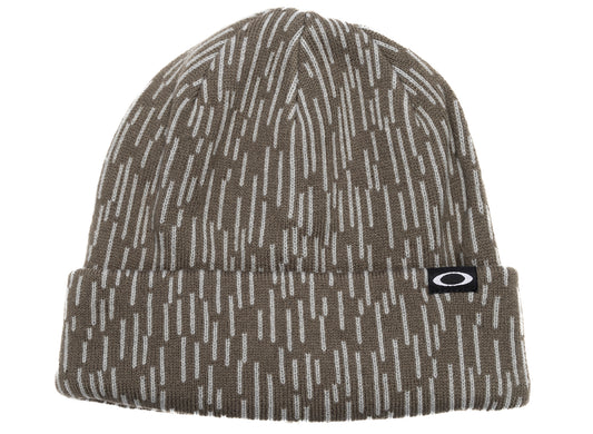 Oakley Fleece-Lined Graphic Beanie in Rain Camo Olive, men's knit beanie