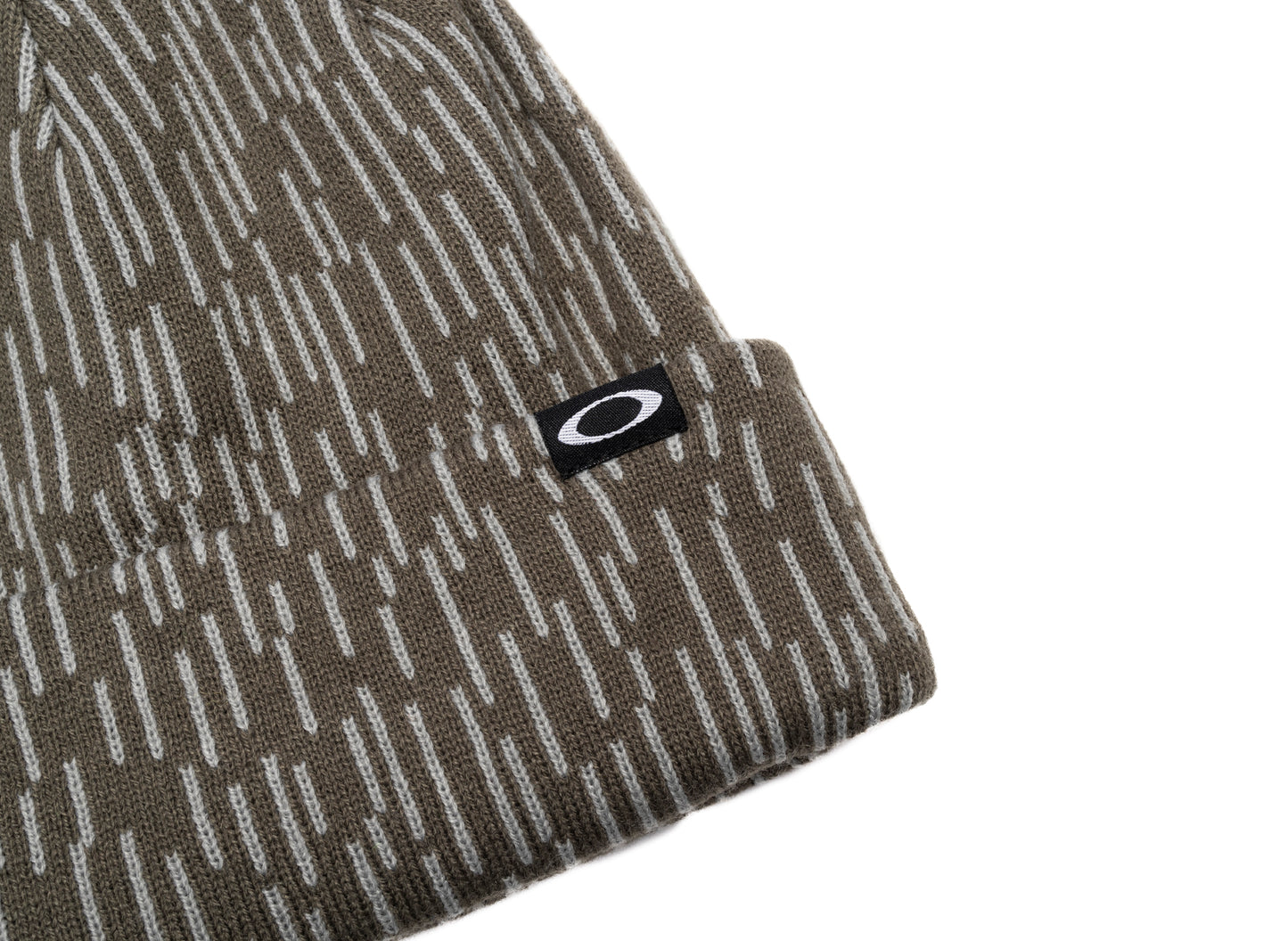 Oakley Fleece-Lined Graphic Beanie in Rain Camo Olive