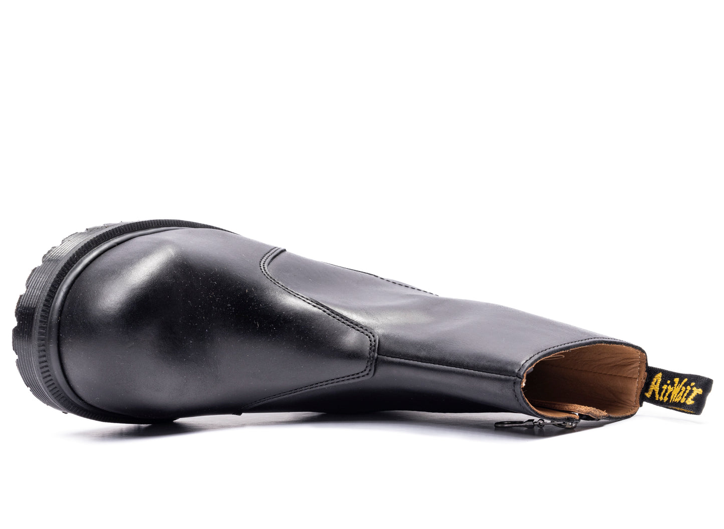 Dr. Martens Stamford ST in Black Old Harness