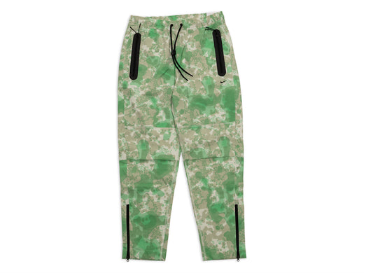 Nike Tech Woven Tapered Pants
