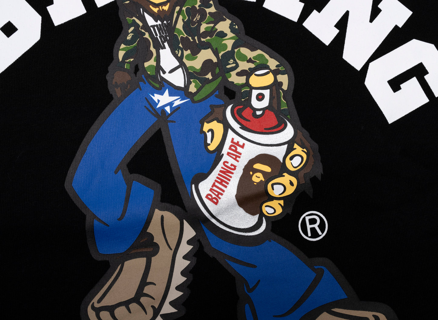 A Bathing Ape Graffiti Character College Relaxed Fit Tee xld