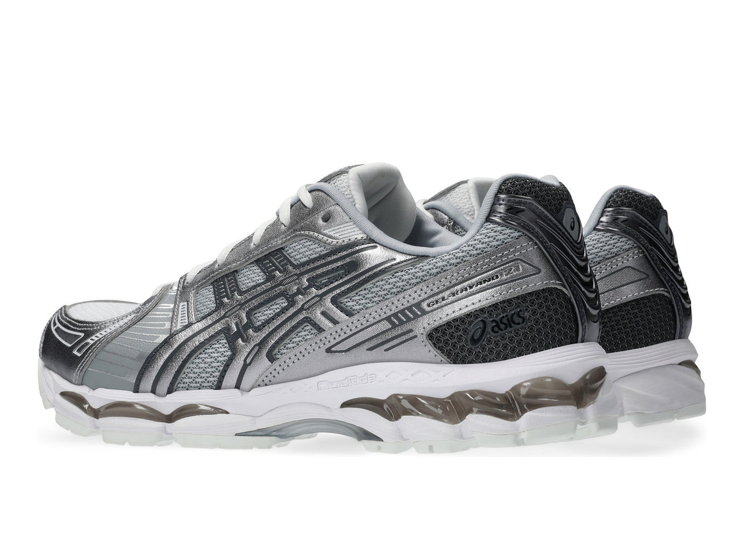 Asics Gel-Kayano 12.1 in White / Pure Silver view 3