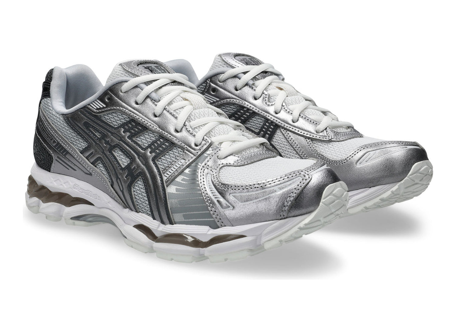 Asics Gel-Kayano 12.1 in White / Pure Silver view 4