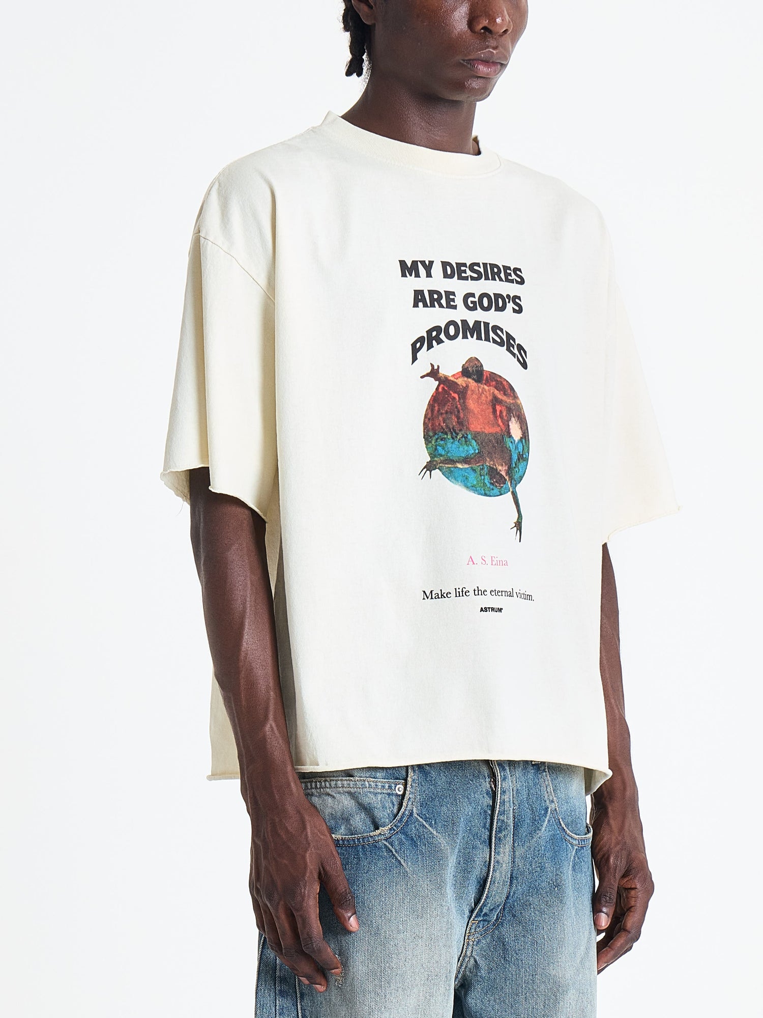 ASTRUM My Desires Tee in Cream view 2