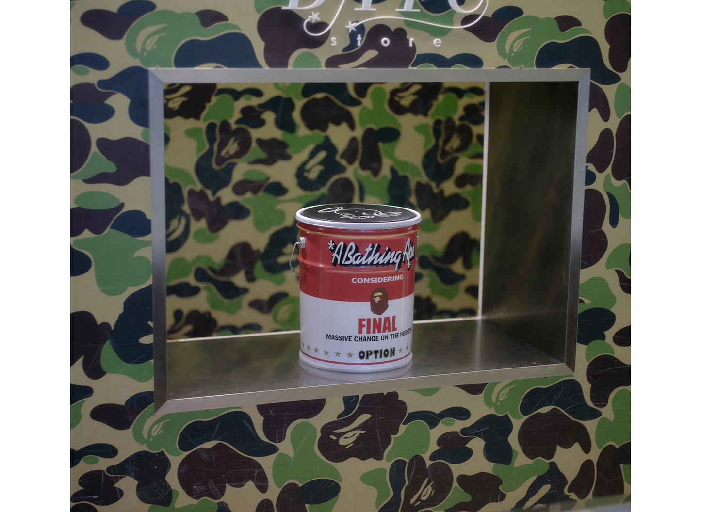 Saint Michael x BAPE 'Can Stool' in White / Red