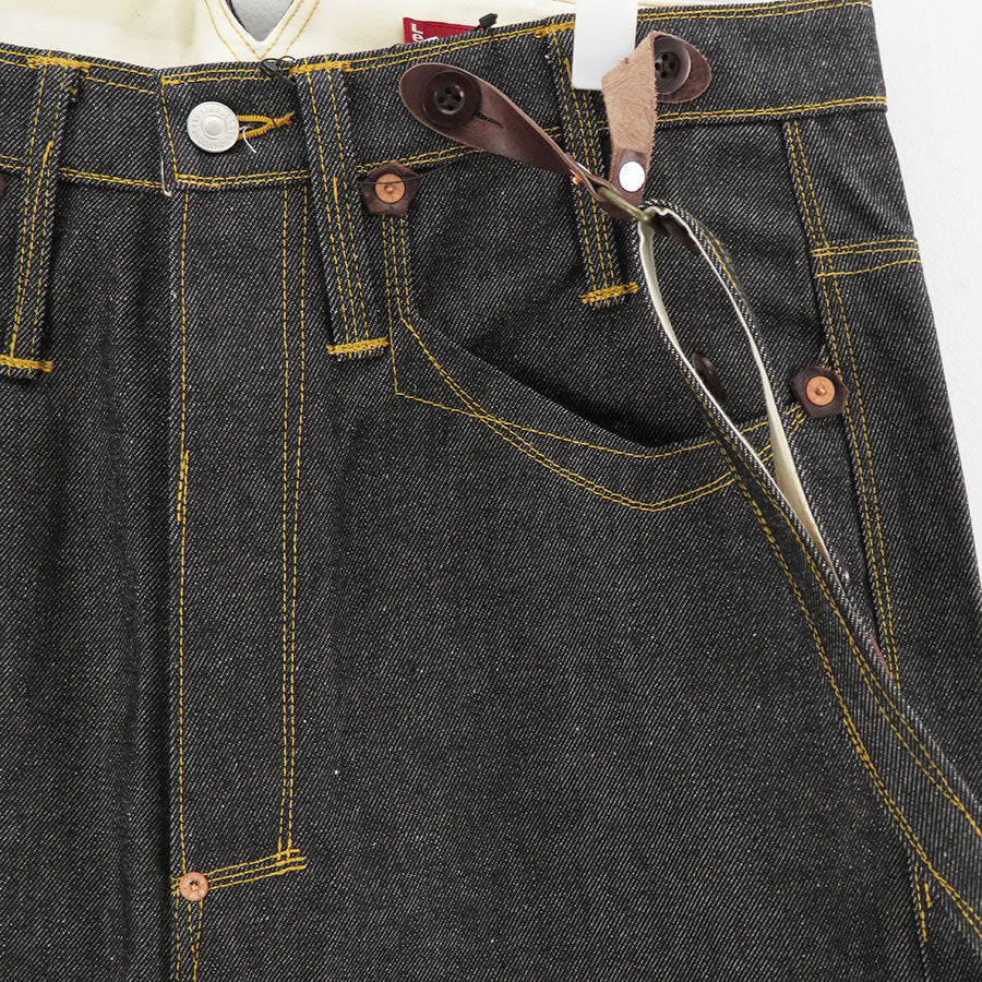 Junya Watanabe MAN x Levi's suspenders denim pants in black front waist detail
