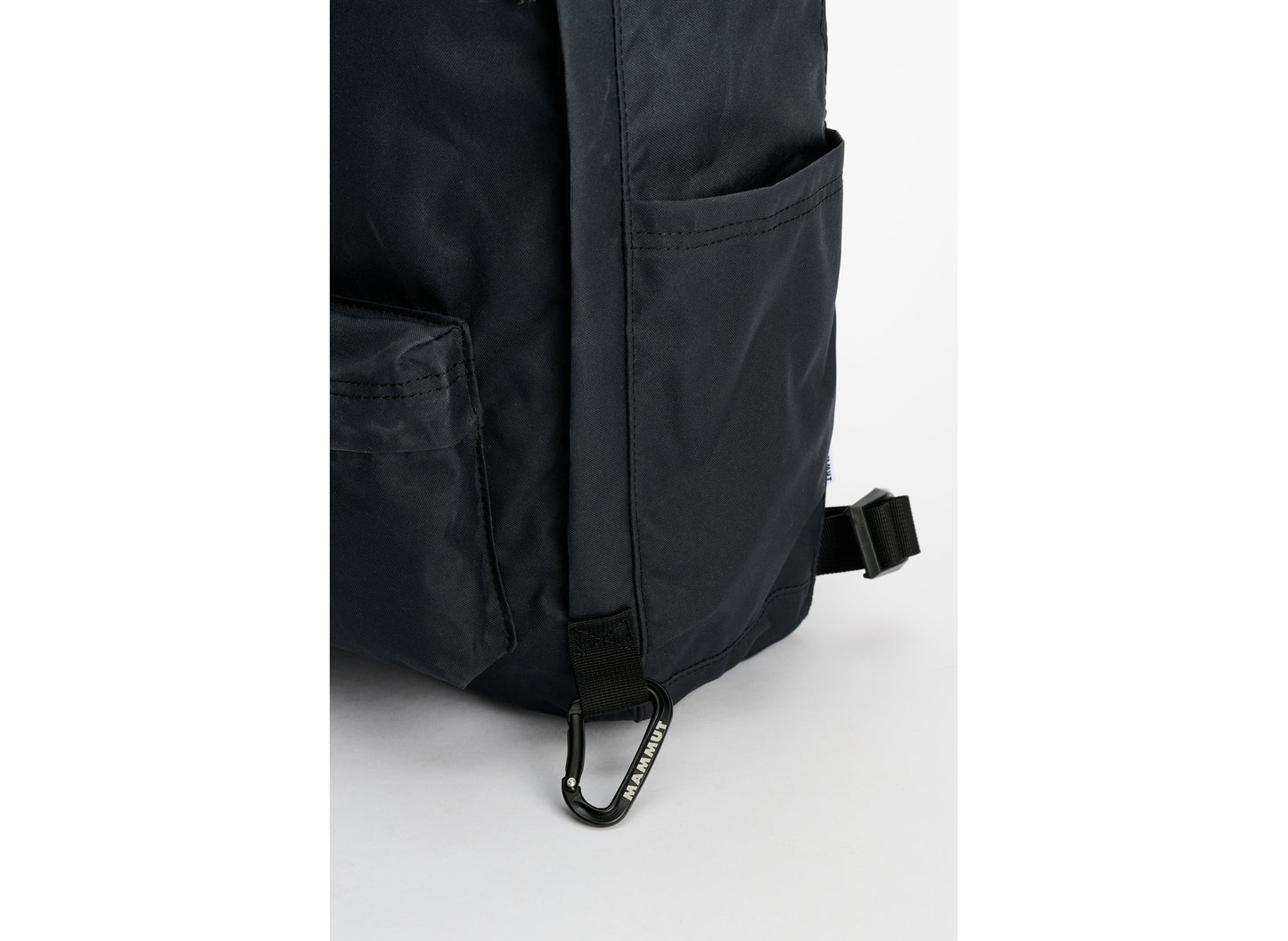 eYe Junya Watanabe MAN x Mammut WR-K291 backpack in Black — carabiner detail