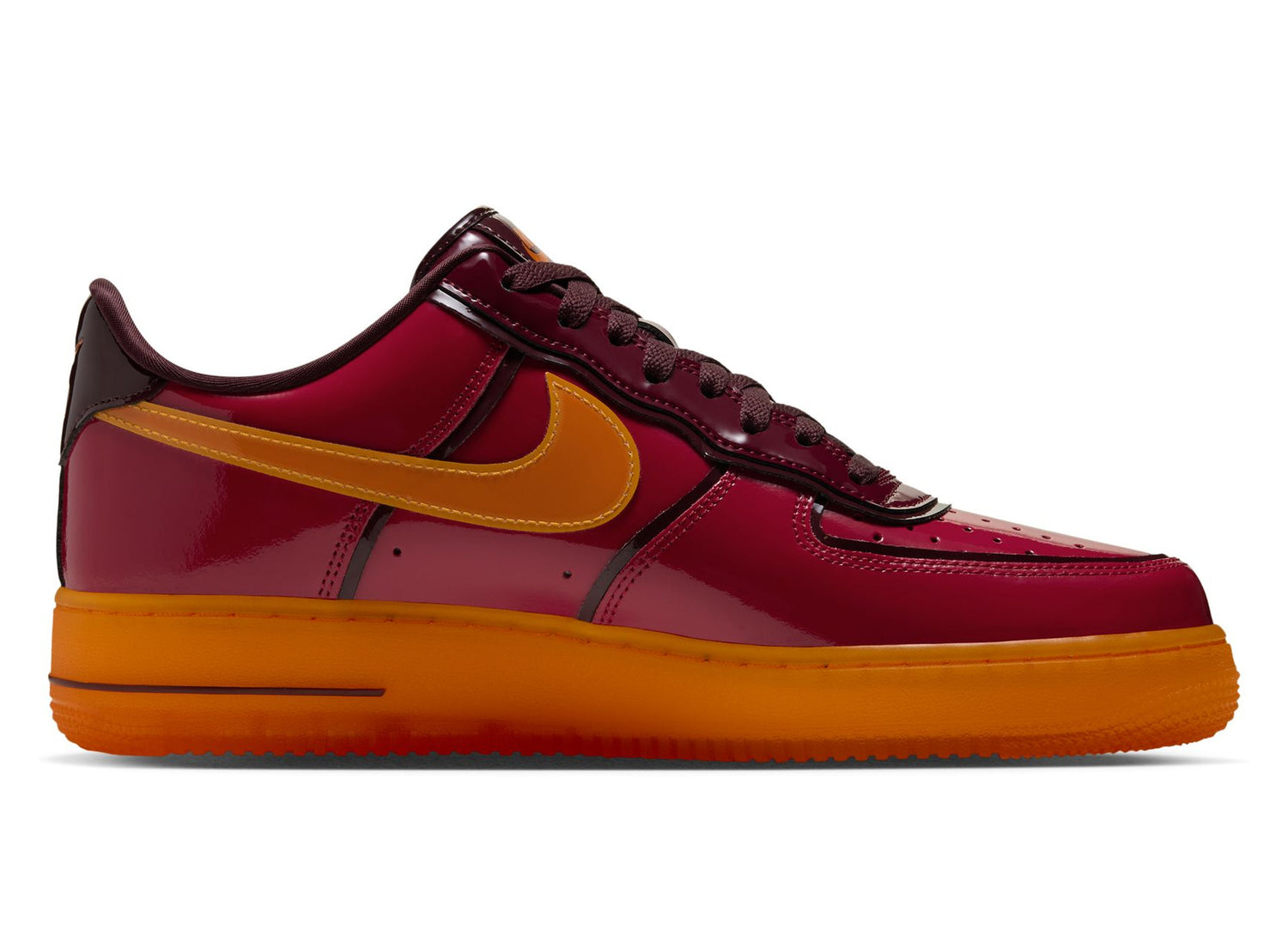 Nike Air Force 1 07 Premium in Gym Red / Bright Ceramic — alternate right profile