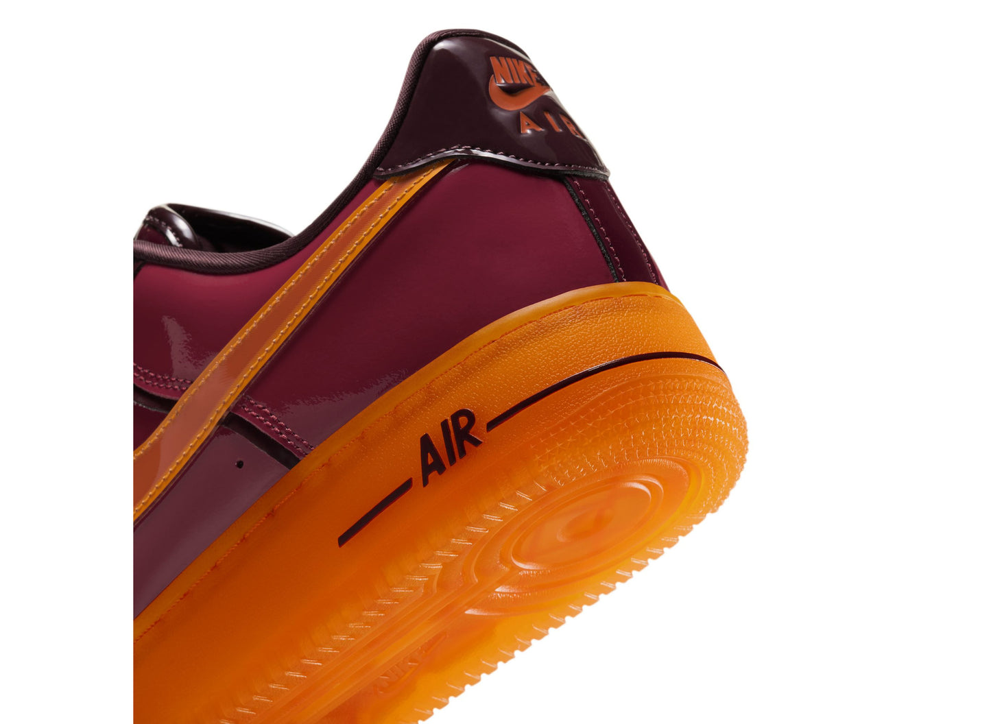 Nike Air Force 1 07 Premium in Gym Red / Bright Ceramic — detail 2