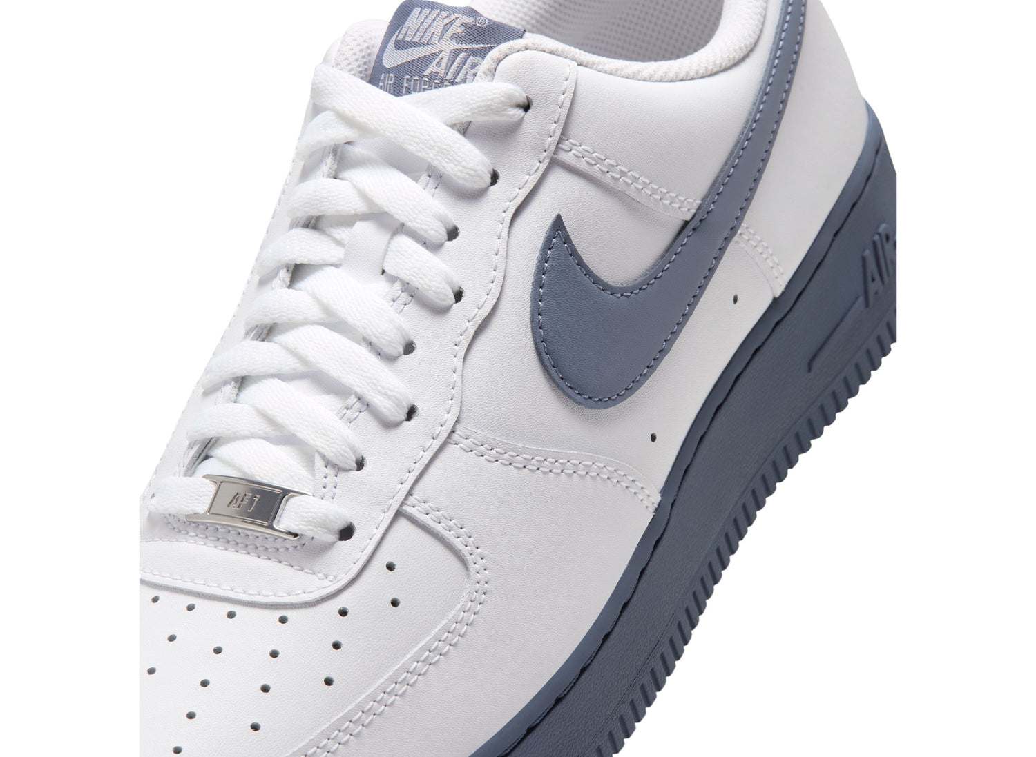 Nike Air Force 1 '07 in White / Diffused Blue / Metallic Silver — product detail 001