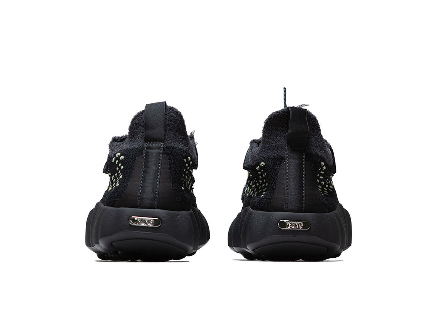 Nike Mind 002 Flyknit IR2176-002 in Black / Dark Smoke Grey / Anthracite — rear pair