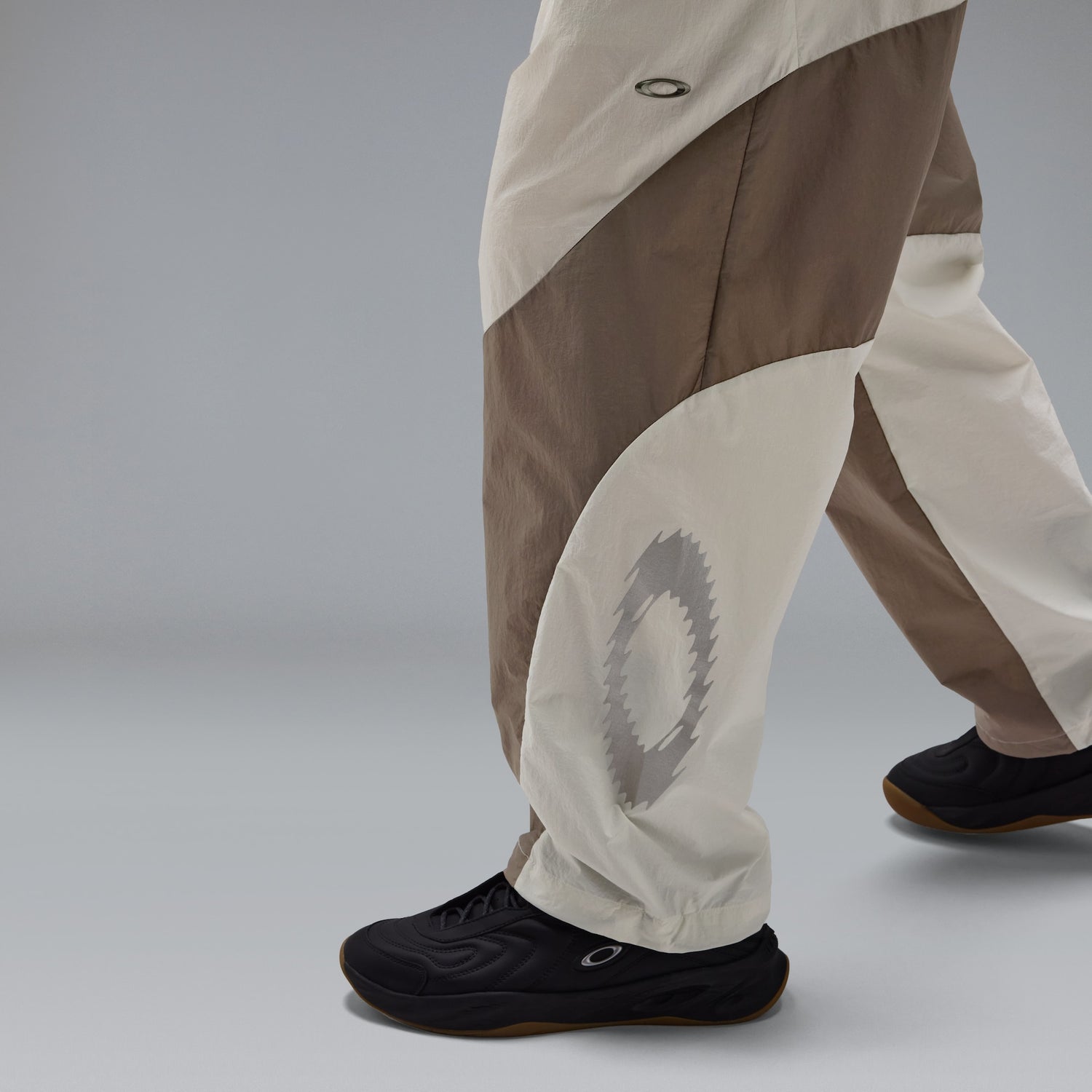 Oakley Icon S O-Light Dry Pants 1.0 in Mist detail