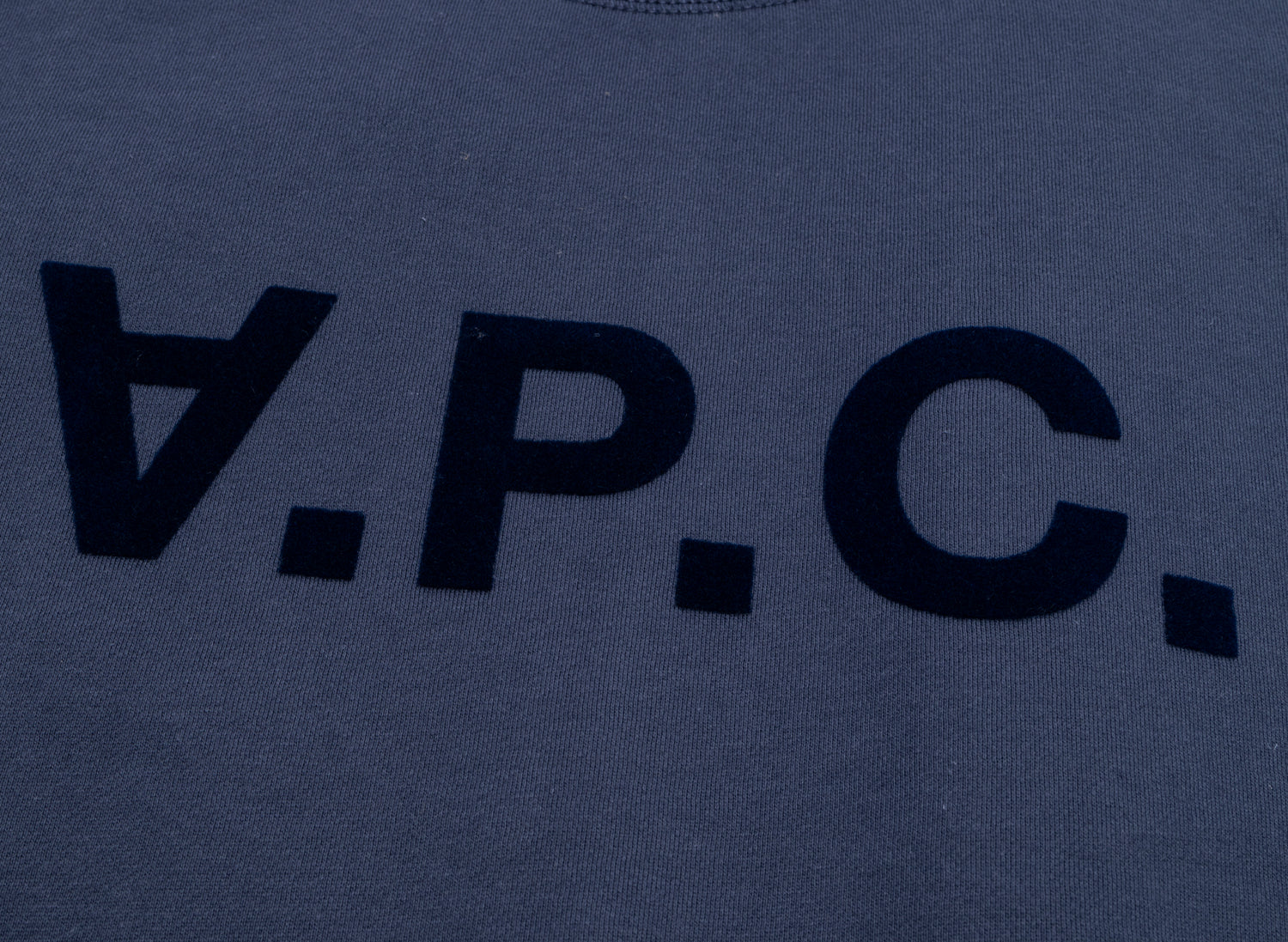 A.P.C. Grand VPC Oversized Sweatshirt in Blue - view 2