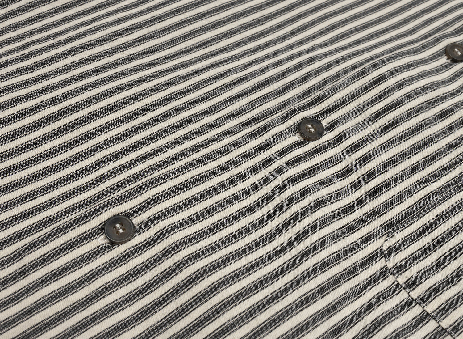 A.P.C. Malo Overshirt in Noir - view 3