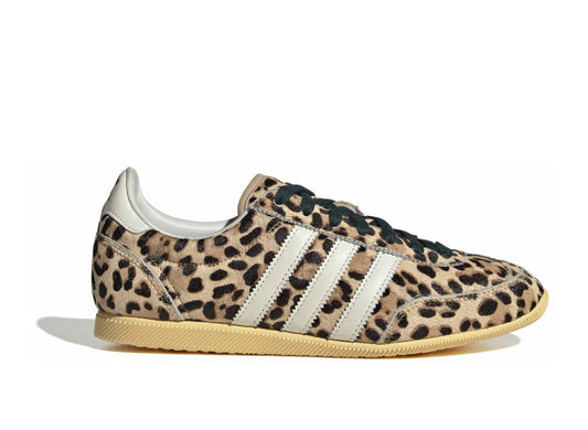 Women's Adidas Japan in Magic Beige / Ivory