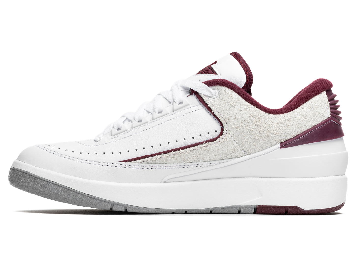 Air Jordan 2 Retro Low - view 3