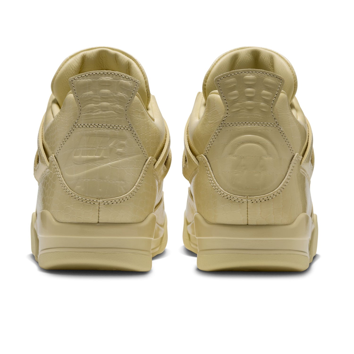 Jordan Air Jordan 4 Retro x J Balvin Lemonade IW2872-700 view 4