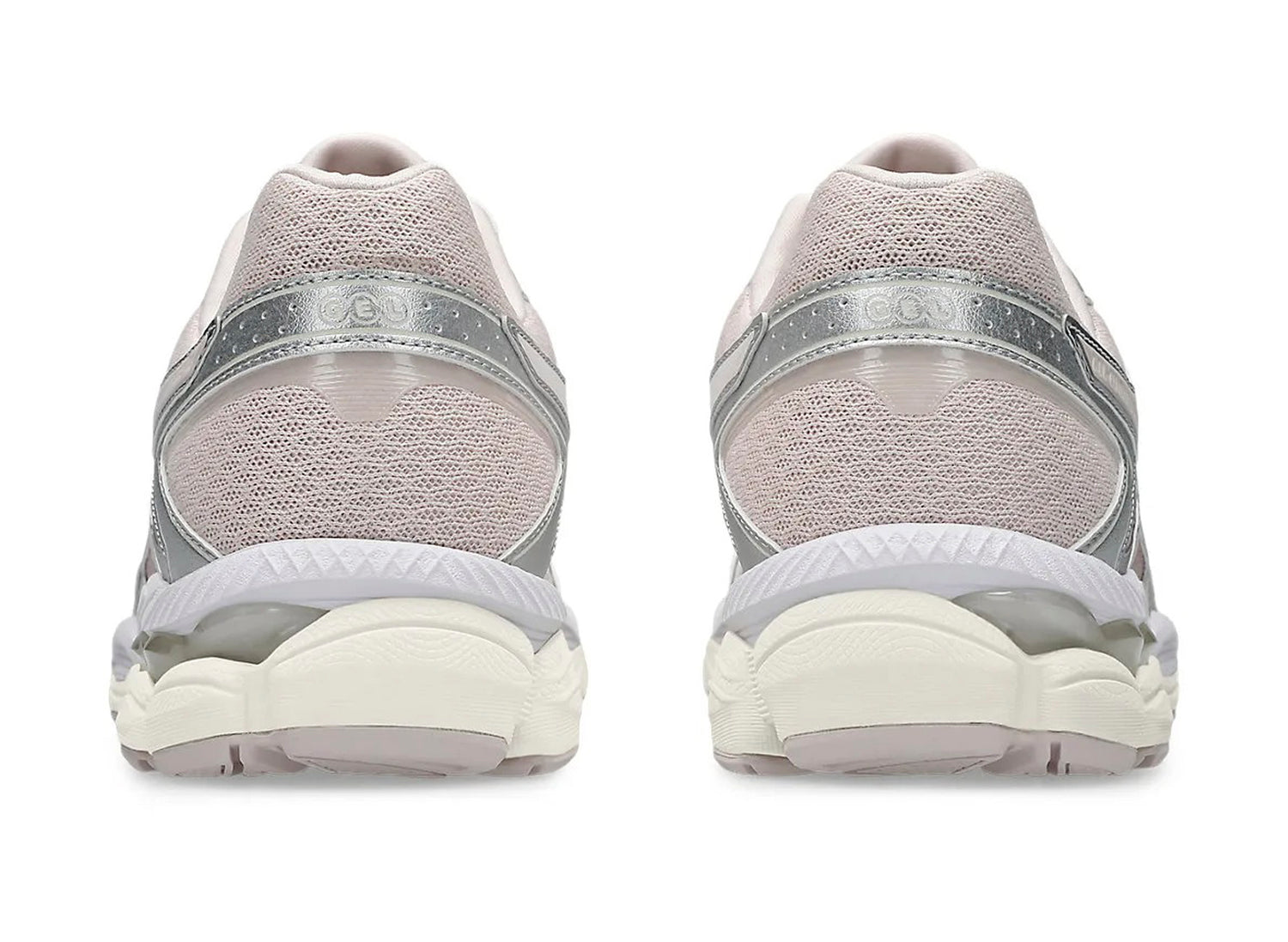 Asics Gel-Cumulus 16 in 'Pink Cloud / Pure Silver' — view 2