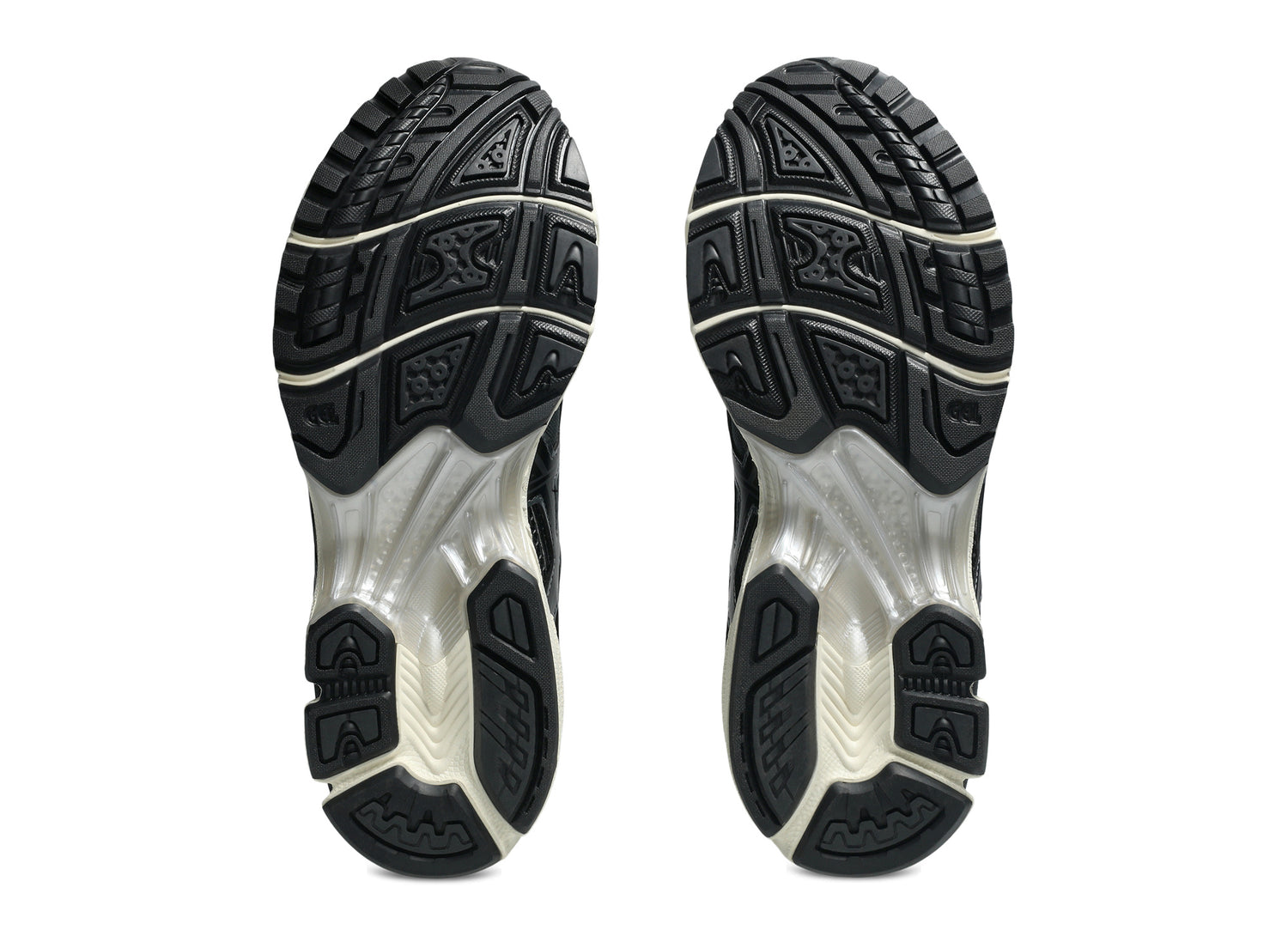 Asics GEL-NIMBUS 10.1 in Black / Black, sole view