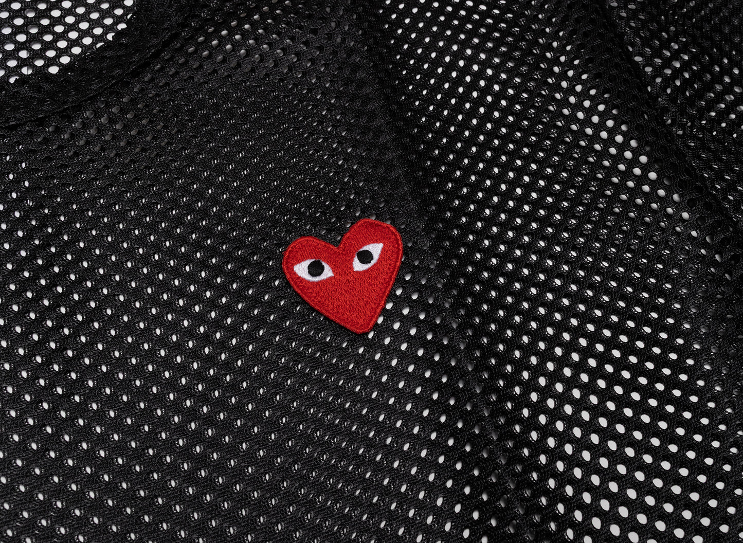 Comme des Garçons Play T-Shirt Mesh Red Emblem in Black — view 2