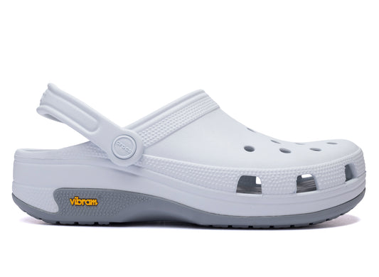 Crocs Classic EXP in Ski / Concrete