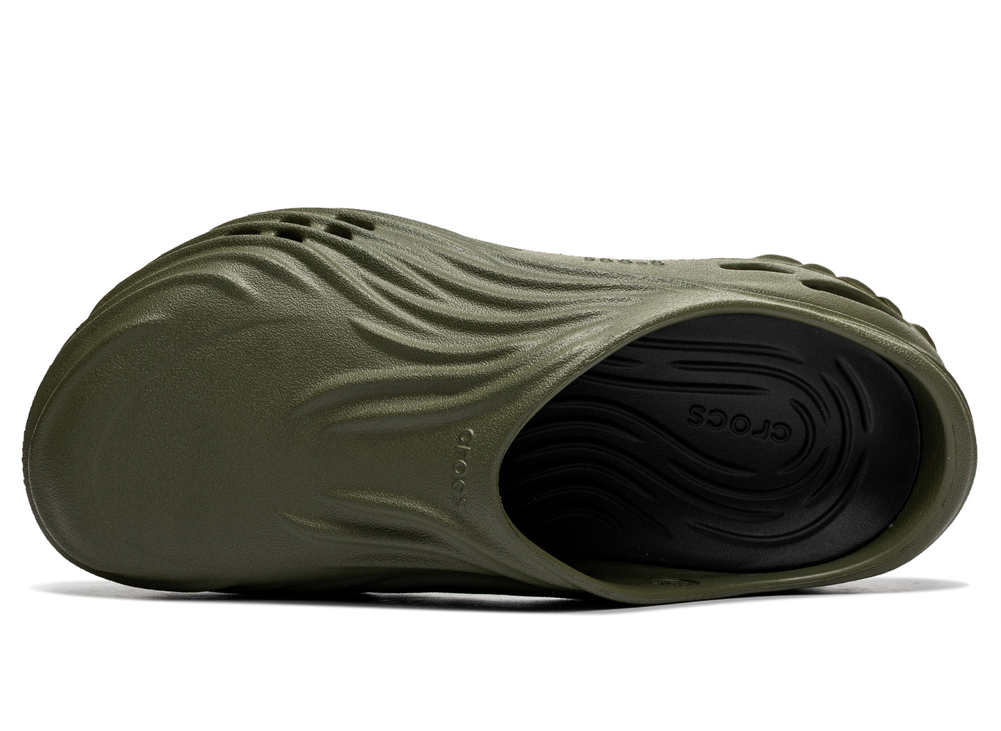 Crocs Echo Wave in Army Green - view 4