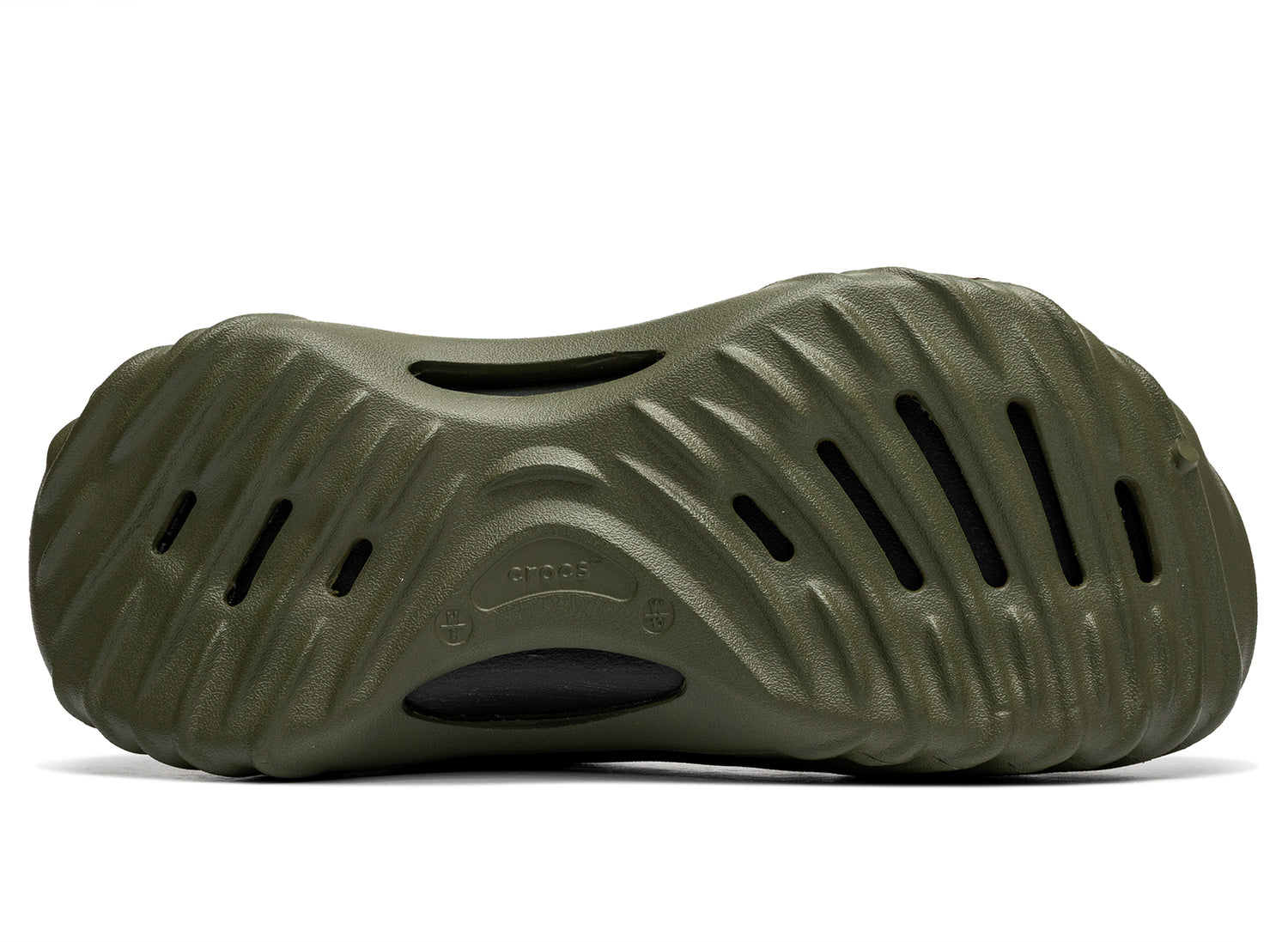 Crocs Echo Wave in Army Green - view 5