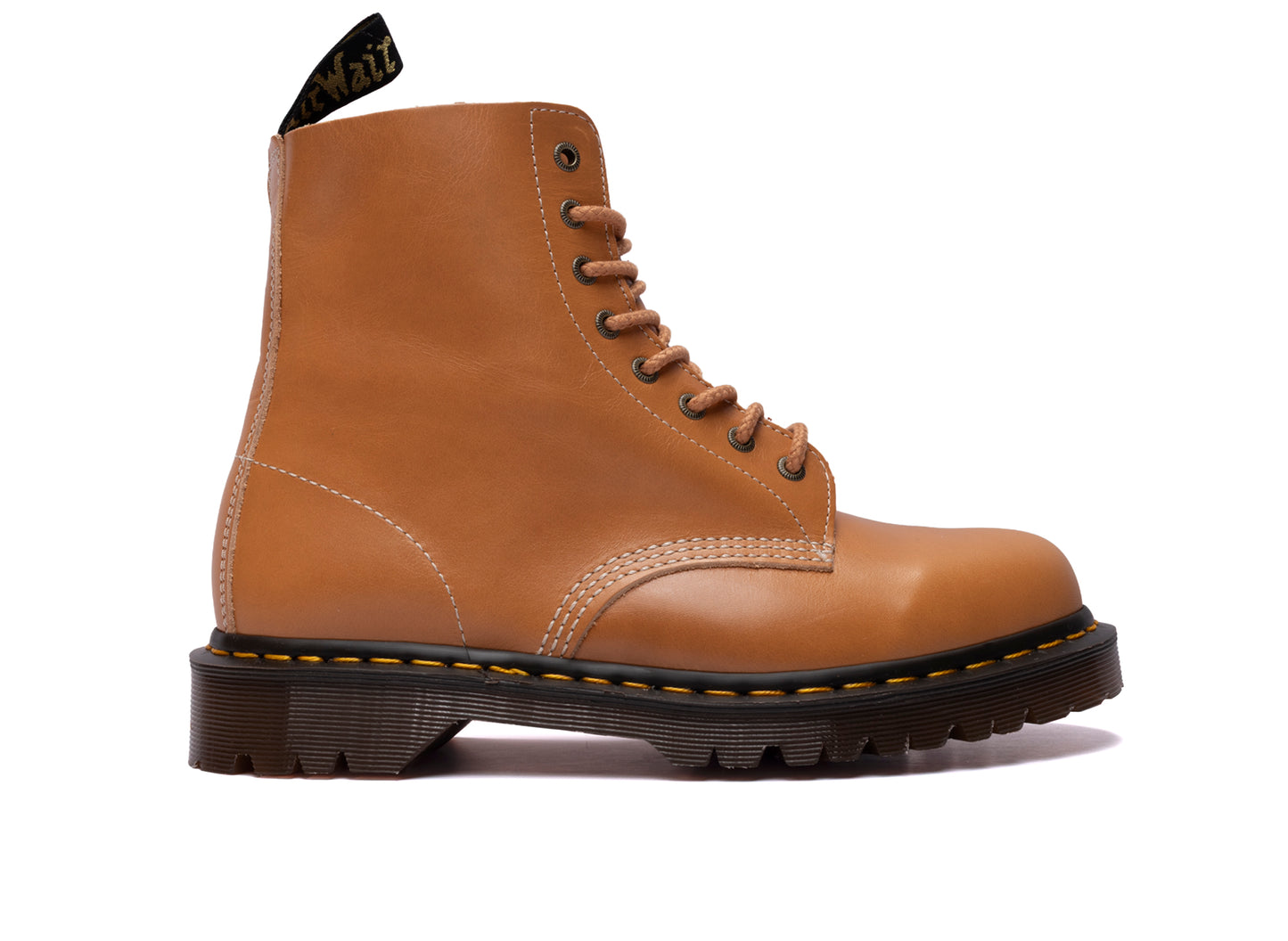Dr. Martens 1460 Pascal Veg Tan