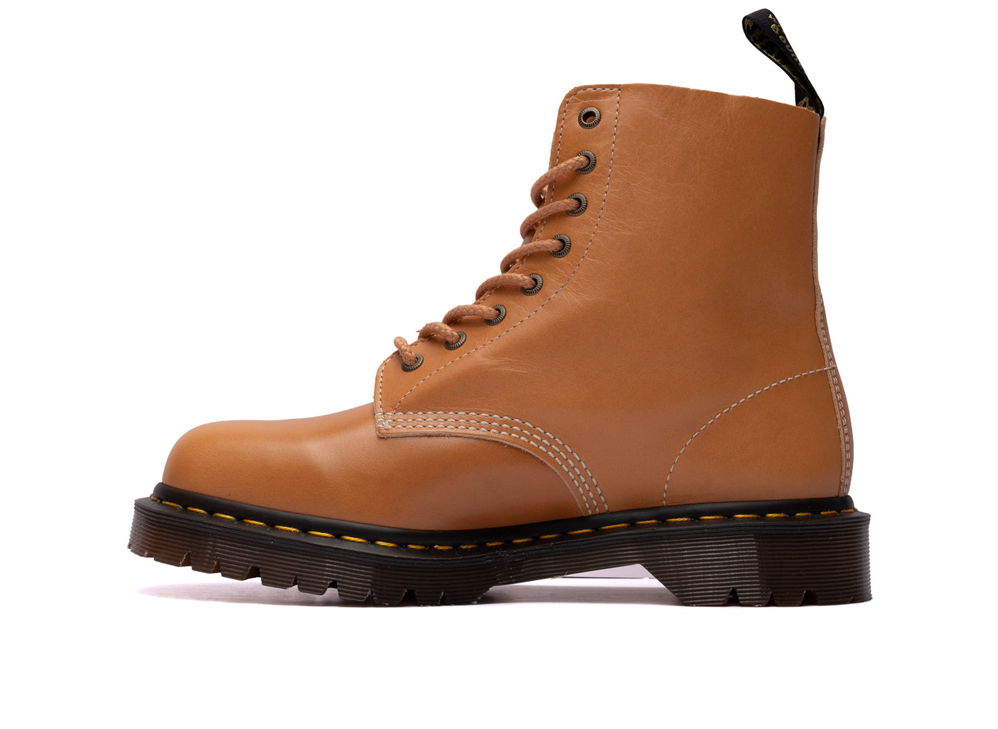 Dr. Martens 1460 Pascal Veg Tan