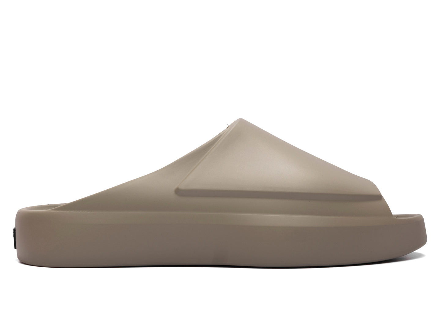 Fear of God Essentials Los Feliz in Clay