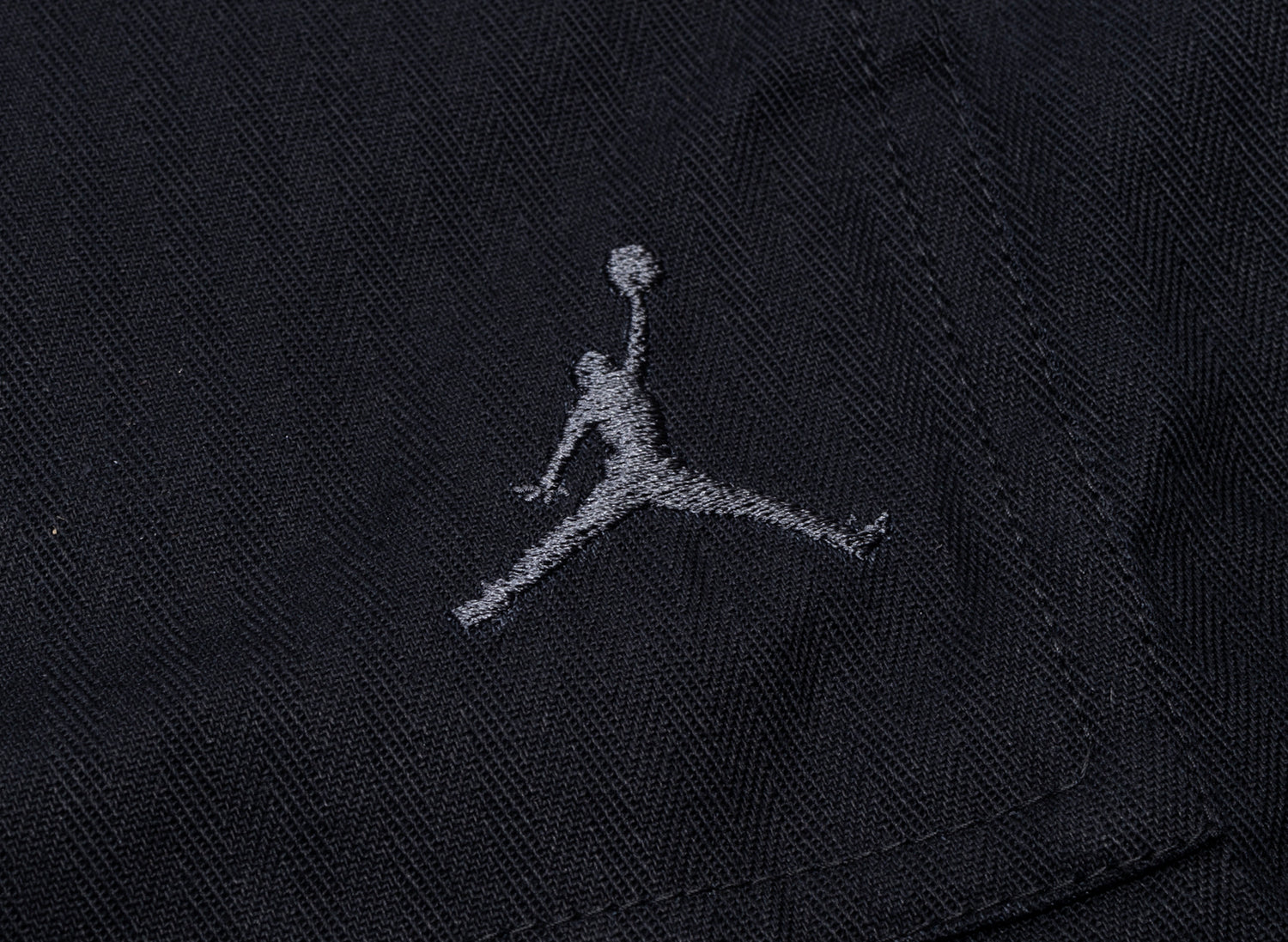 Jordan Essentials Statement Button Up Shirt - view 2