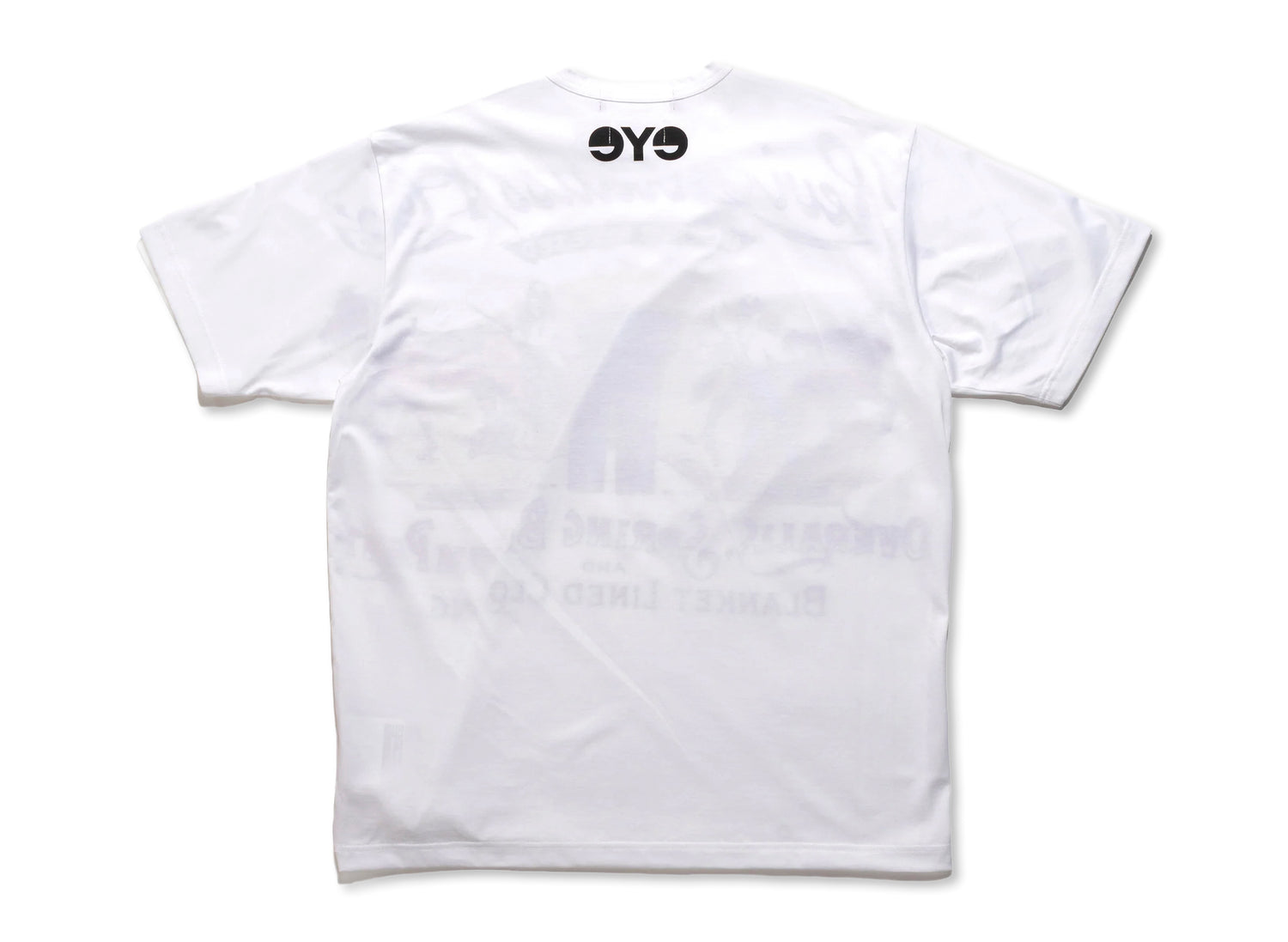 JUNYA WATANABE グラフィックTシャツ ホワイト M Junya Watanabe T Shirt in White / Multi | Oneness Boutique