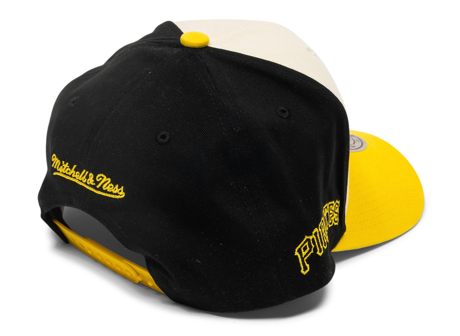 Mitchell & Ness MLB Pittsburg Pirates Brushed Off Pro Snapback Hat - view 2