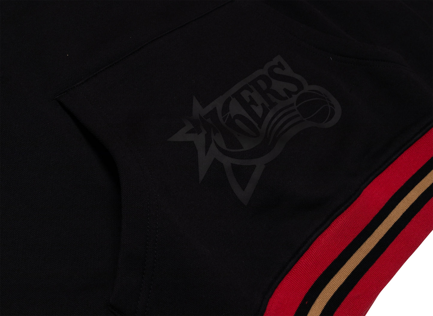 Mitchell & Ness NBA Playmaker Fleece Hoodie Philadelphia 76ers Allen Iverson — view 3