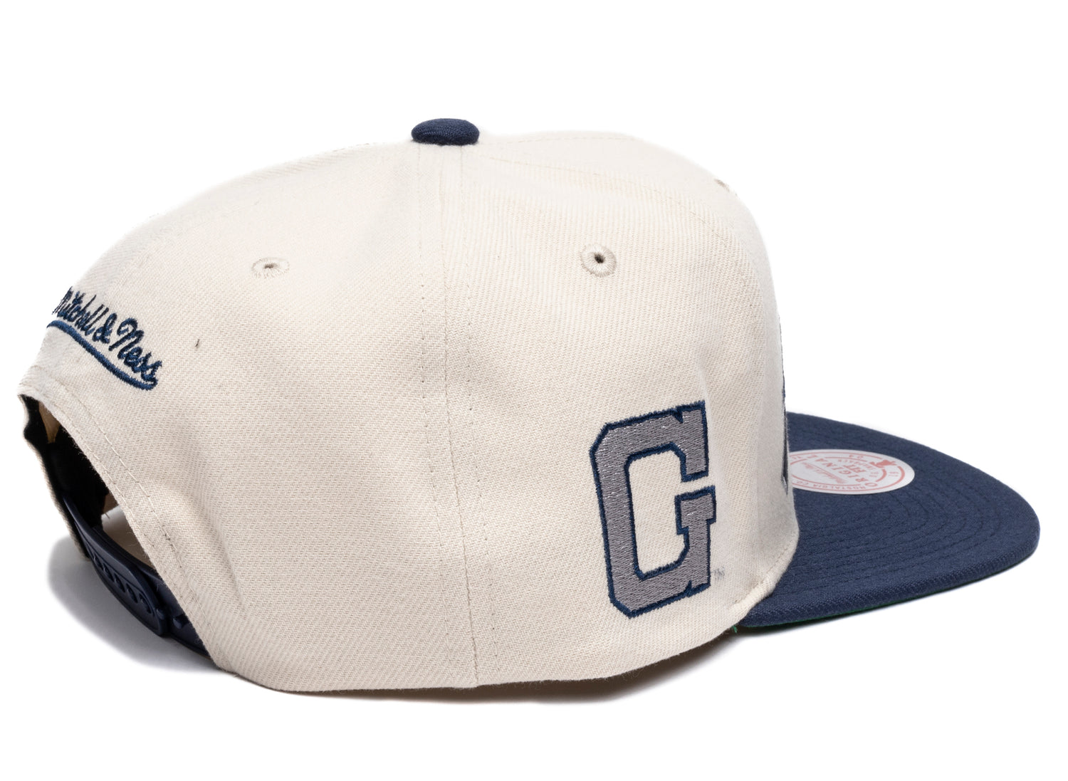 Mitchell & Ness NCAA Just Don Cream Georgetown Snapback - view 3
