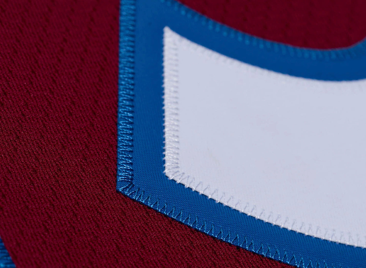 Mitchell & Ness NHL Stadium Series Dark Jersey Colorado Avalanche 2020 Nathan Mackinnon — view 6